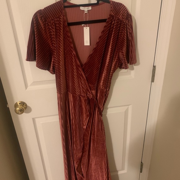 Baltic Born Wrap Dress - Picture 4 of 4